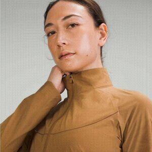New Lululemon Fast & Free Windbreaker - Bold Beige​​​